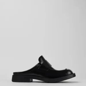 Neuman Black Clogs for Unisex - Autumn / Winter collection