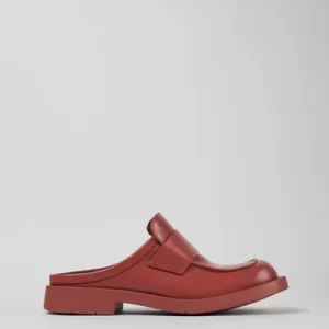 Neuman Red Clogs for Unisex - Autumn / Winter collection