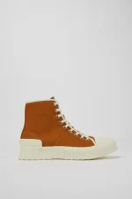 Roz Brown Sneakers for Unisex - Autumn / Winter collection