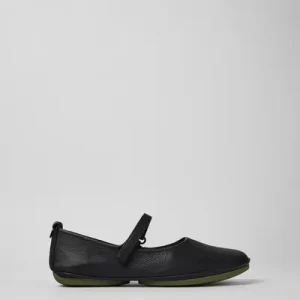 Right Black Ballerinas for Women - Autumn / Winter collection